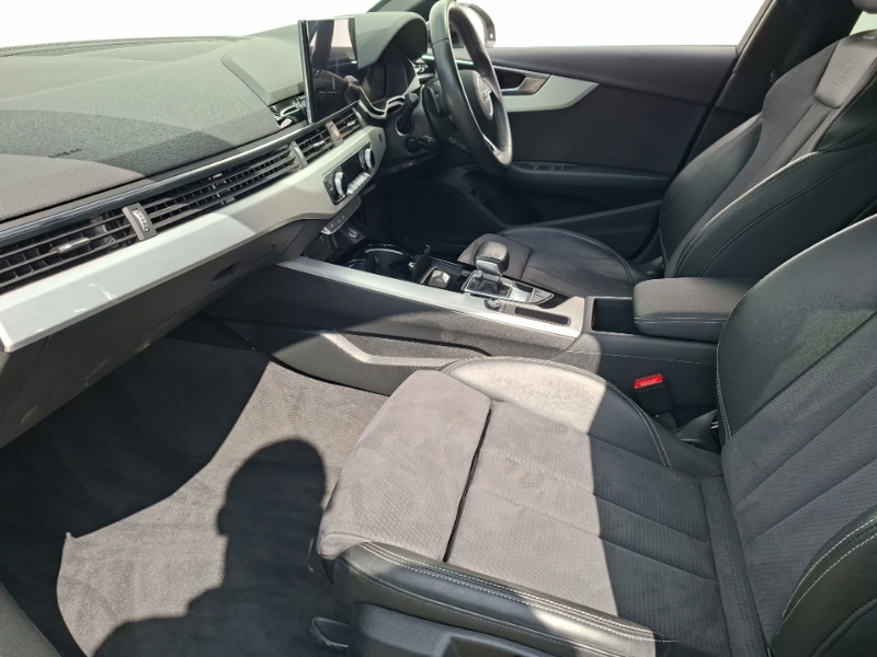 Audi A4 35 Tfsi S Line S Tronic Black #5