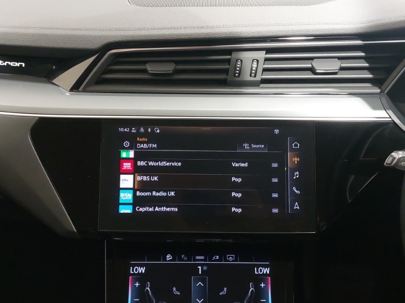 Audi E-tron 230Kw 50 Quattro 71Kwh Technik White #11