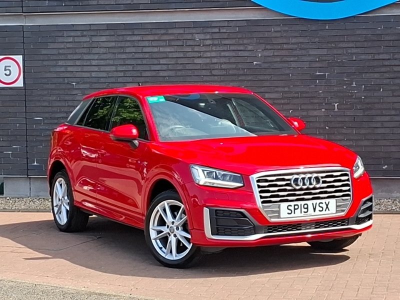 Audi Q2 35 Tfsi S Line Red