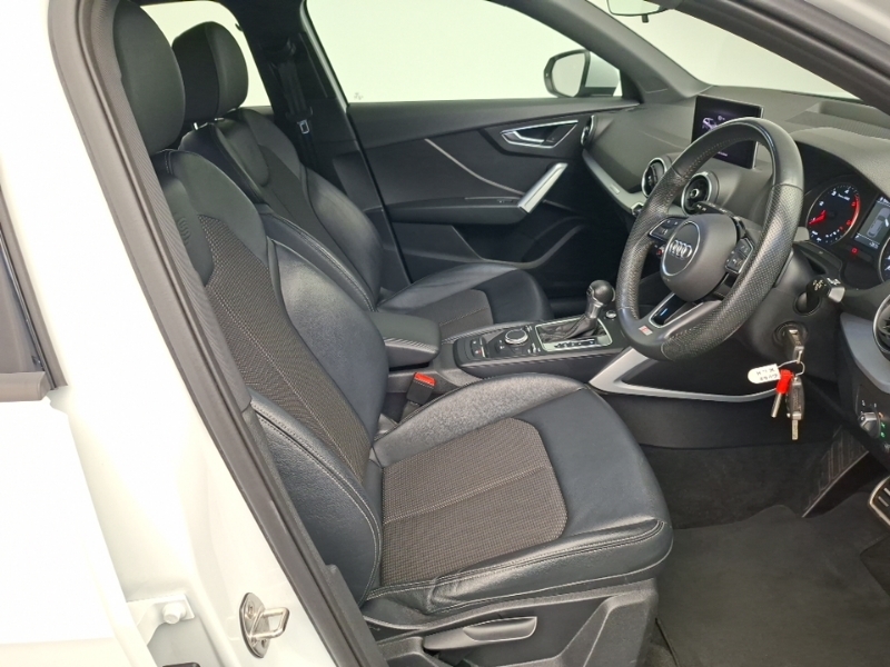 Audi Q2 30 Tdi S Line S Tronic White #6