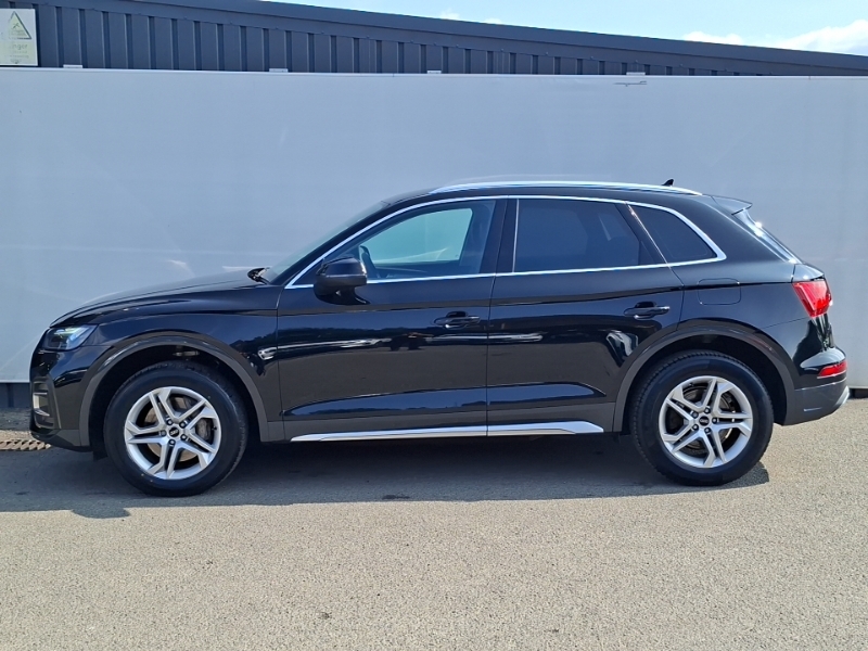 Audi Q5 50 Tfsi E Quattro Sport S Tronic Black #4
