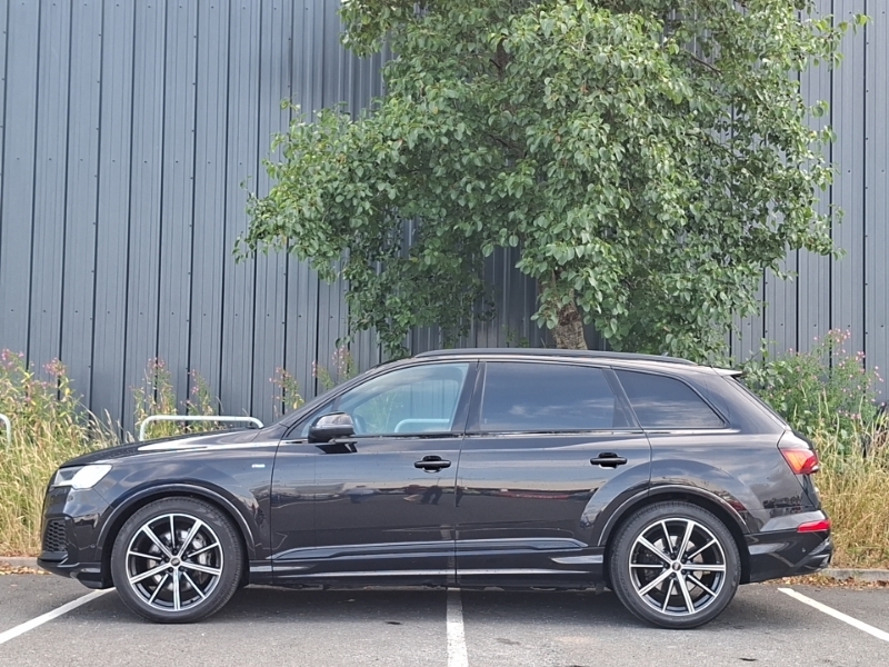 Audi Q7 50 Tdi Quattro Black Edition Tiptronic Black #4