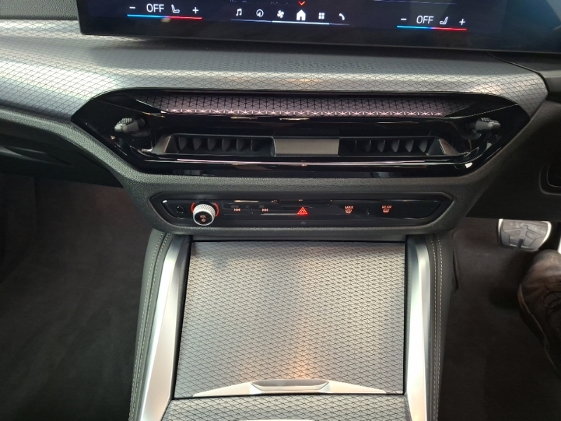 BMW i4 210Kw Edrive35 Sport 70Kwh Tech Pack White #16