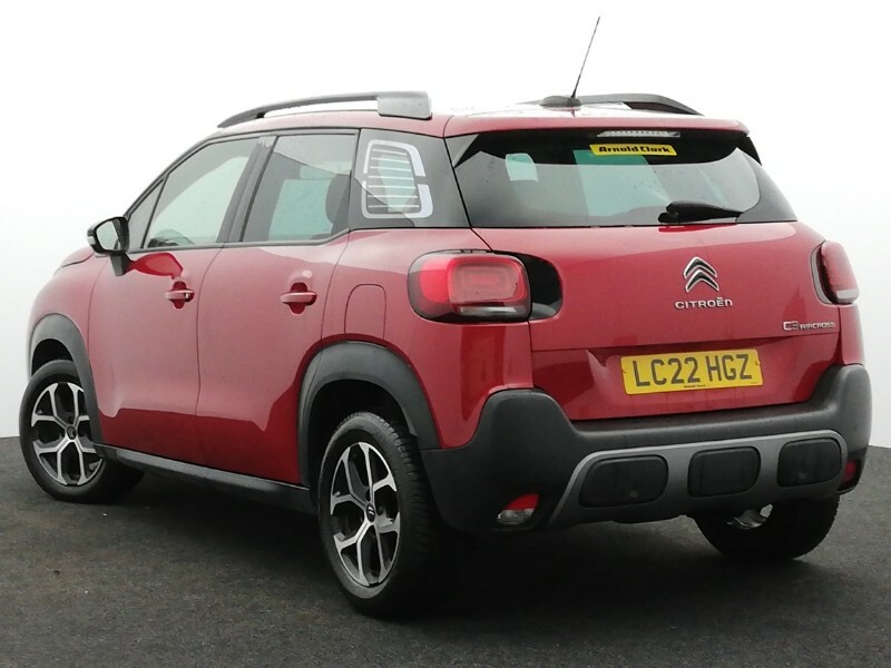 Citroen C3 Aircross 1.2 Puretech 110 Shine Red #2