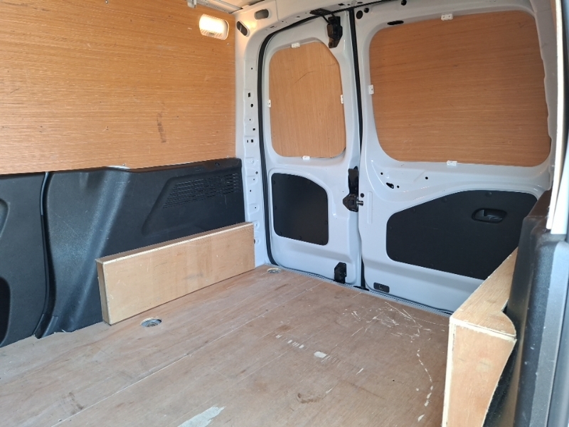 Citroen Berlingo 1.5 Bluehdi 100Ps Van Enterprise White #6