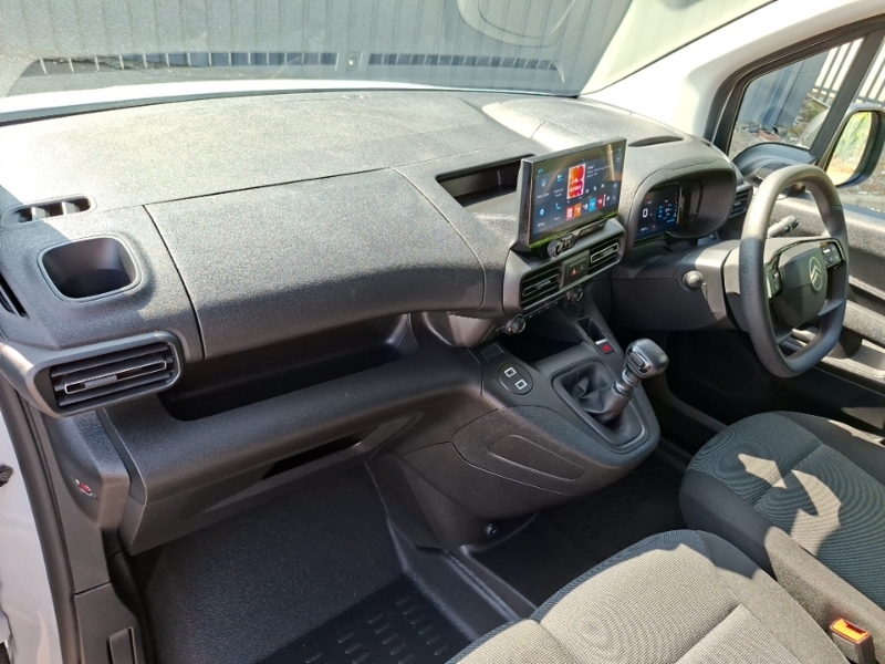 Citroen Berlingo Mpv White #8