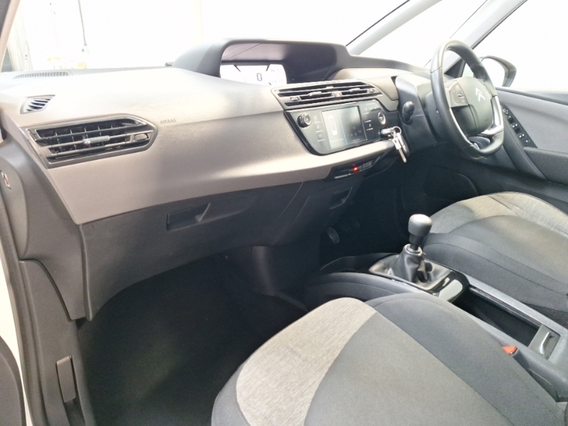 Citroen Grand C4 Picasso 1.6 Bluehdi 100 Touch Edition White #5