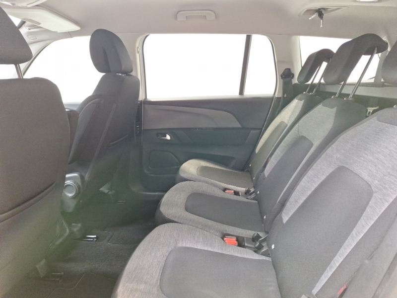 Citroen Grand C4 Picasso 1.6 Bluehdi 100 Touch Edition White #6