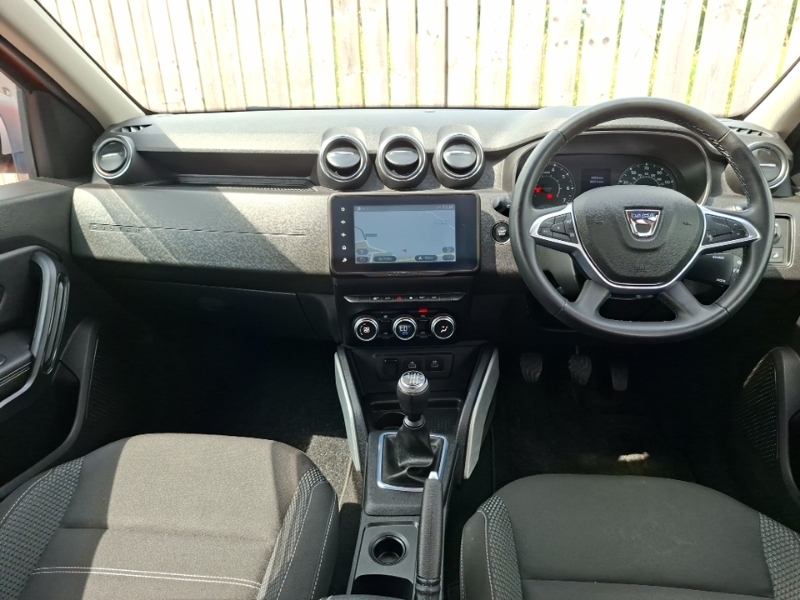 Dacia Duster 1.5 Blue Dci Prestige Orange #3