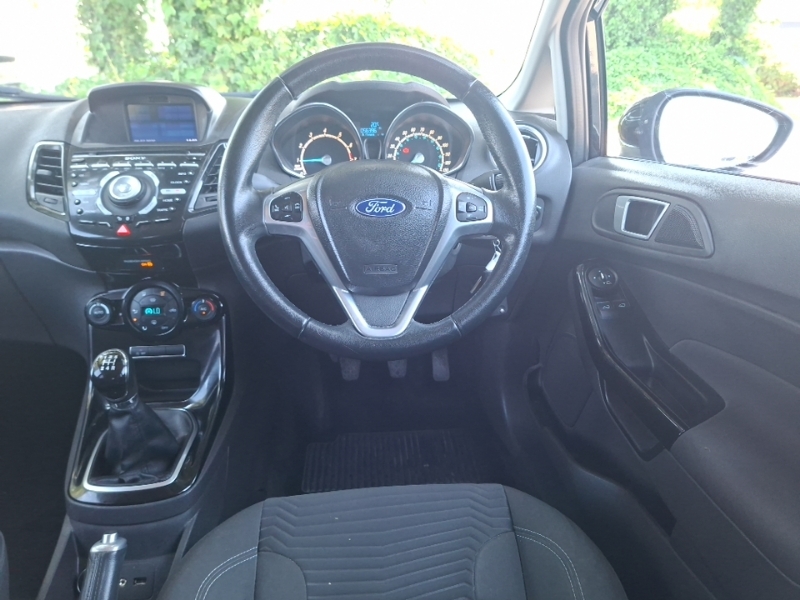 Ford Fiesta Zetec Blue #8