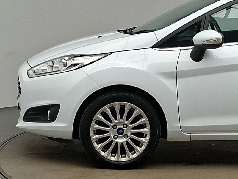 Ford Fiesta St-3 White #19