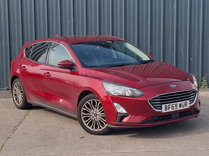 Ford Focus 1.5 Ecoblue 120 Titanium X Red