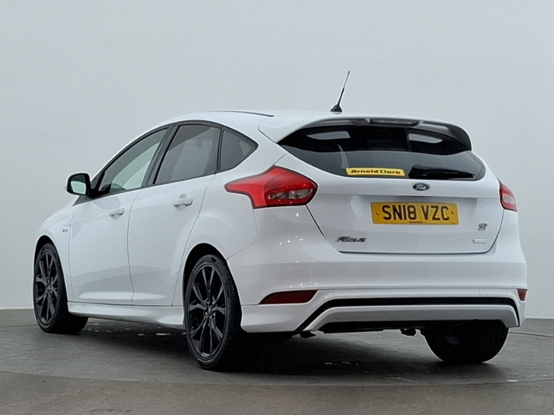 Ford Focus 1.0 Ecoboost 140 St-line Navigation White #2