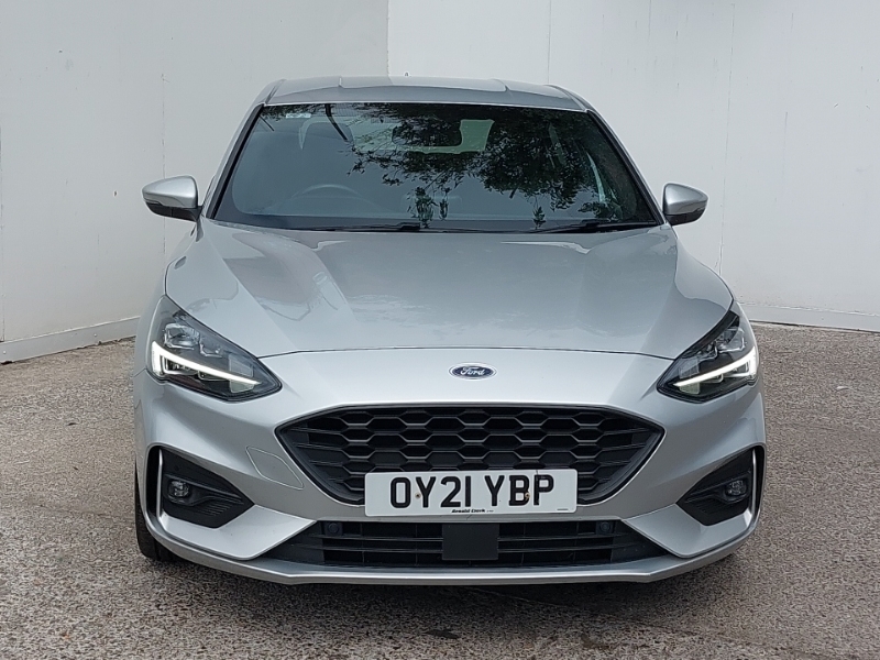 Ford Focus 1.0 Ecoboost 125 Zetec Hatchback Red #14