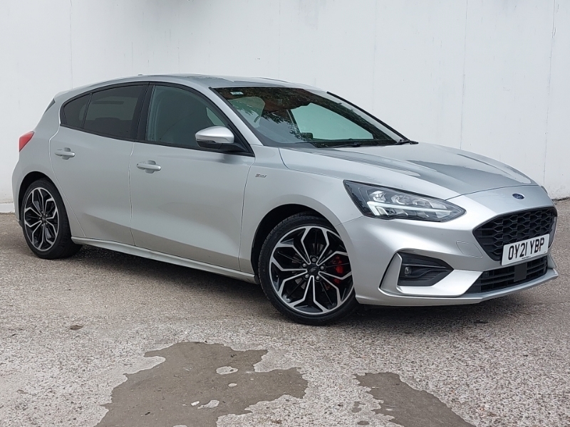 Ford Focus 1.0 Ecoboost 125 Zetec Hatchback Red #7