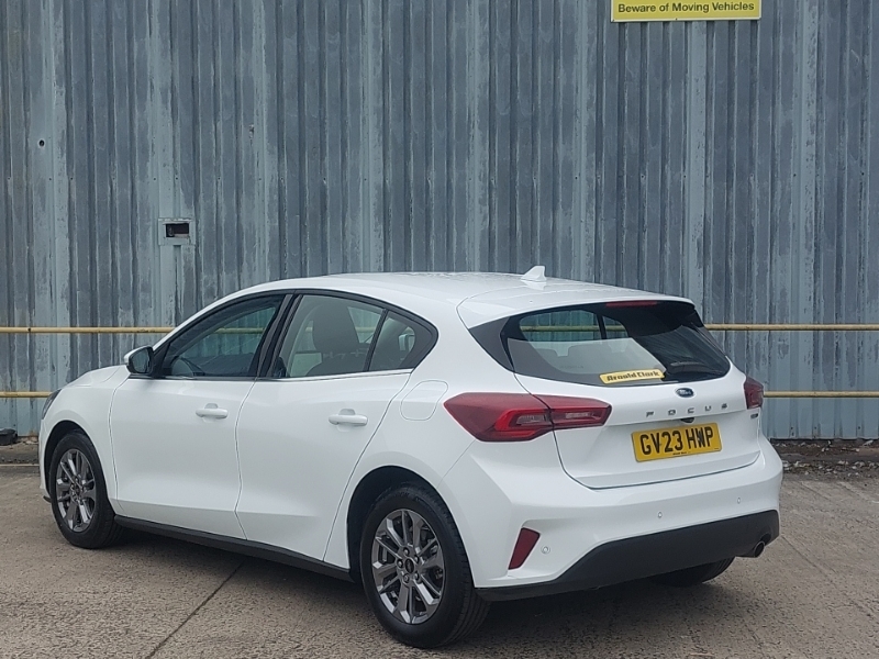 Ford Focus 1.0 Ecoboost Hybrid Mhev 155 Titanium GV23HWP White #2