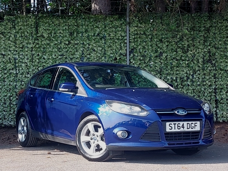 Ford Focus 1.6 125 Zetec Navigator Powershift Blue