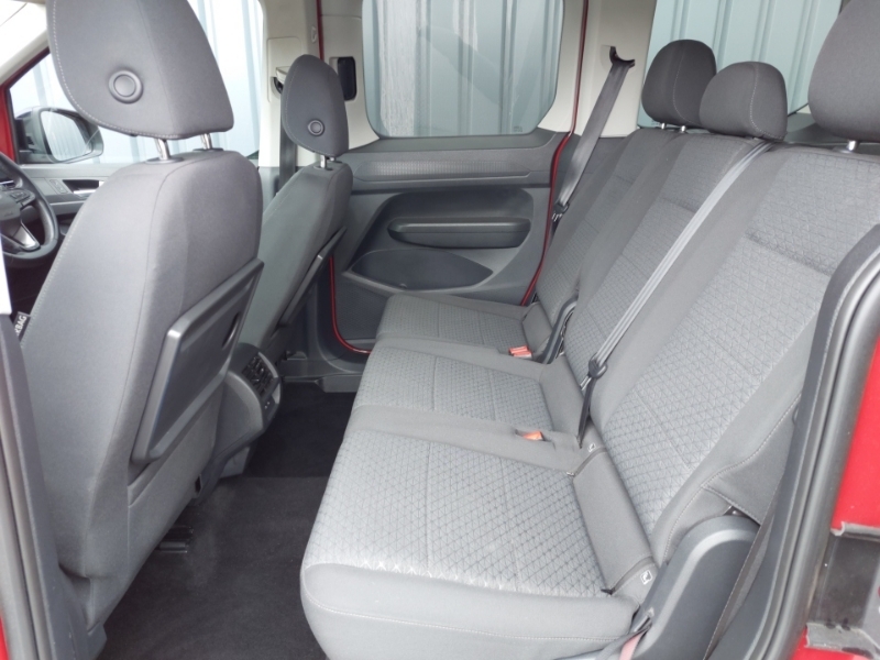 Ford Tourneo Connect 2.0 Ecoblue Titanium Red #6