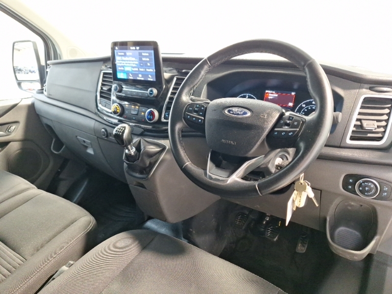 Ford Transit Custom 2.0 Ecoblue 130Ps Low Roof Limited Van Silver #3