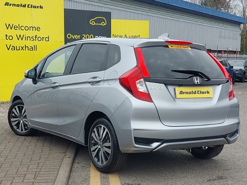 Honda Jazz 1.3 I-vtec Ex Navi Cvt Silver #2
