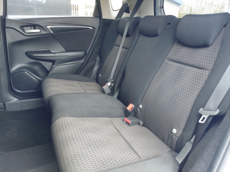 Honda Jazz 1.3 I-vtec Ex Navi Cvt Silver #6