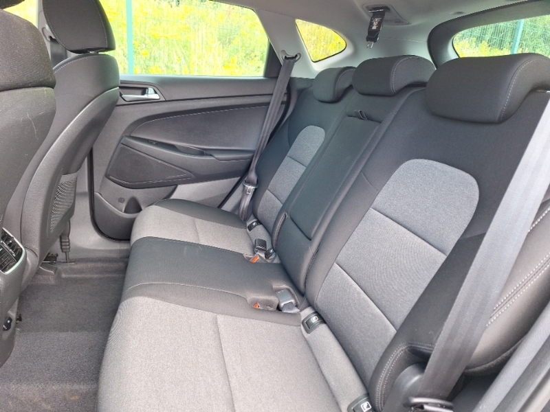 Hyundai Genesis Tucson 1.6 Gdi Se Nav 2Wd Estate Black #6