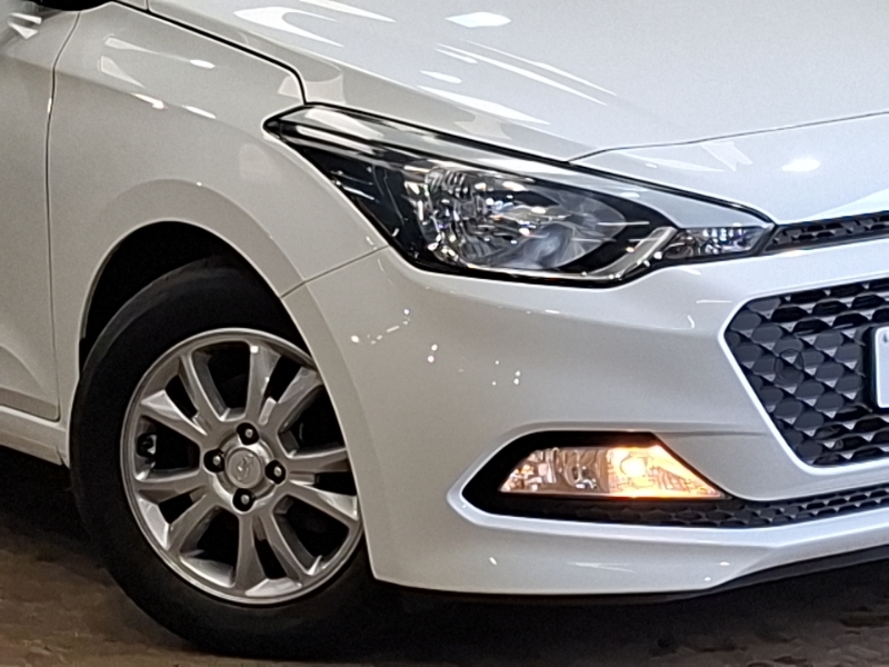 Hyundai I20 1.2 Blue White #20