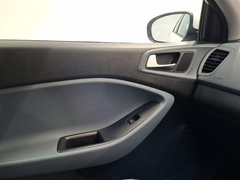 Hyundai I20 1.2 Blue White #10