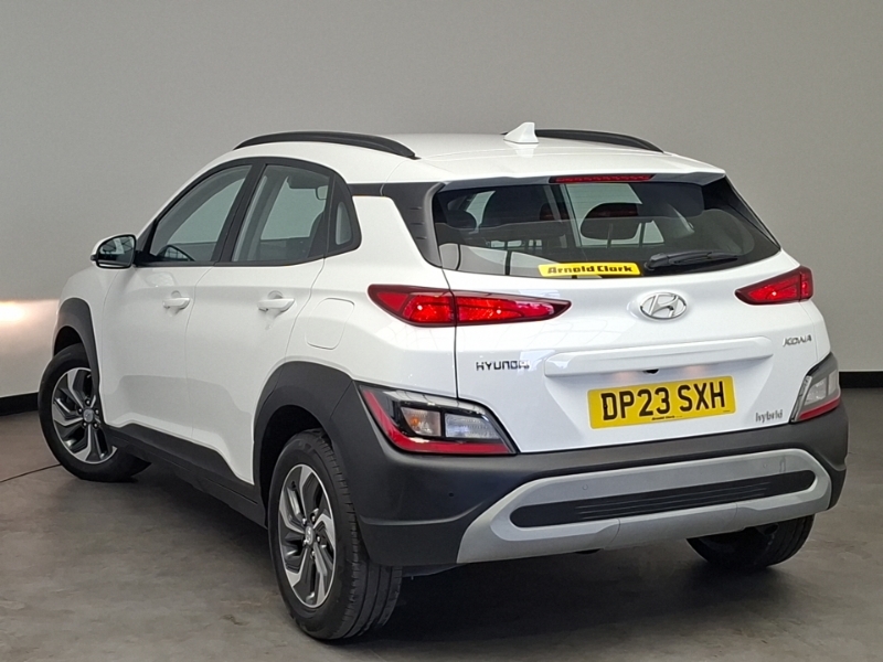 Hyundai Kona 1.6 Gdi Hybrid Se Connect Dct White #2