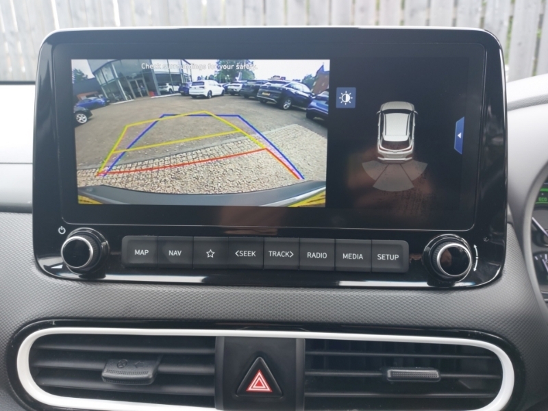 Hyundai Kona Hatchback Black #9