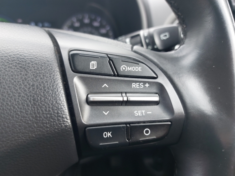 Hyundai Kona Hatchback Black #13