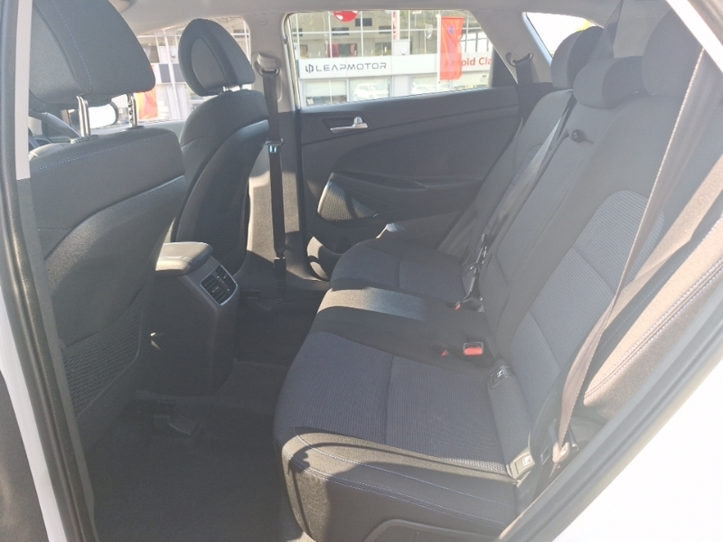 Hyundai Tucson Blue #6