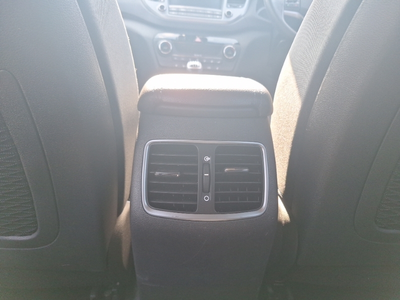 Hyundai Tucson Blue #17