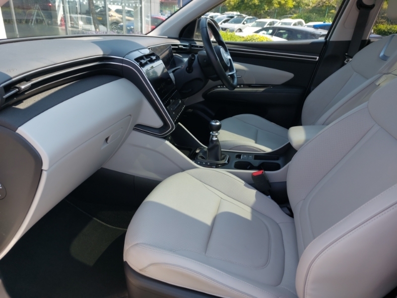 Hyundai Tucson 1.6 Tgdi Ultimate 2Wd White #5