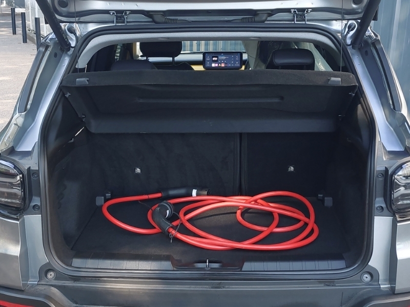 Jeep Avenger 115Kw Summit 54Kwh 2023 Red #17