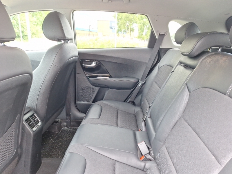 Kia Niro 1.6 Gdi Hybrid Connect Dct Blue #6