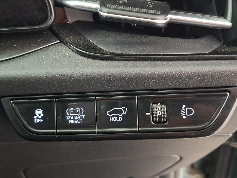 Kia Niro 1.6 Gdi 4 Red #17