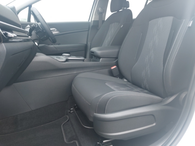 Kia Sportage 1.6T Gdi Hev Pure White #5