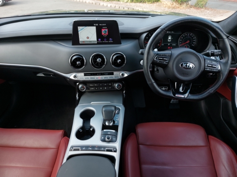 Kia Stinger 3.3 T-gdi Gt S Grey #3