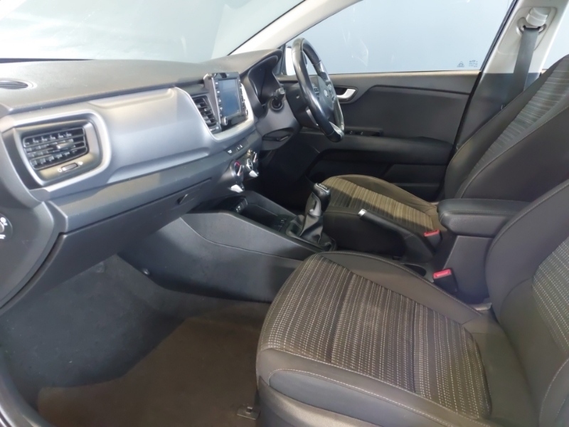 Kia Stonic 1.0T Gdi 2 Black #5