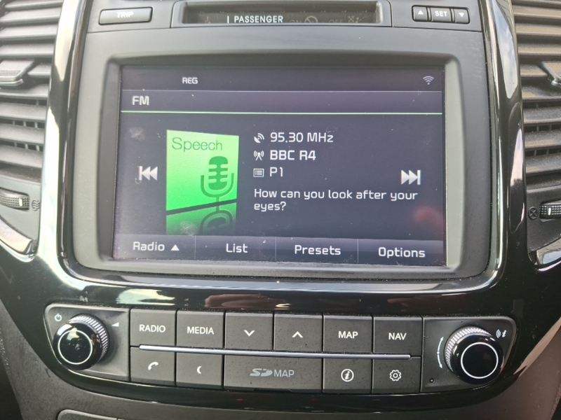 Kia Venga 1.6 4 6 Grey #11