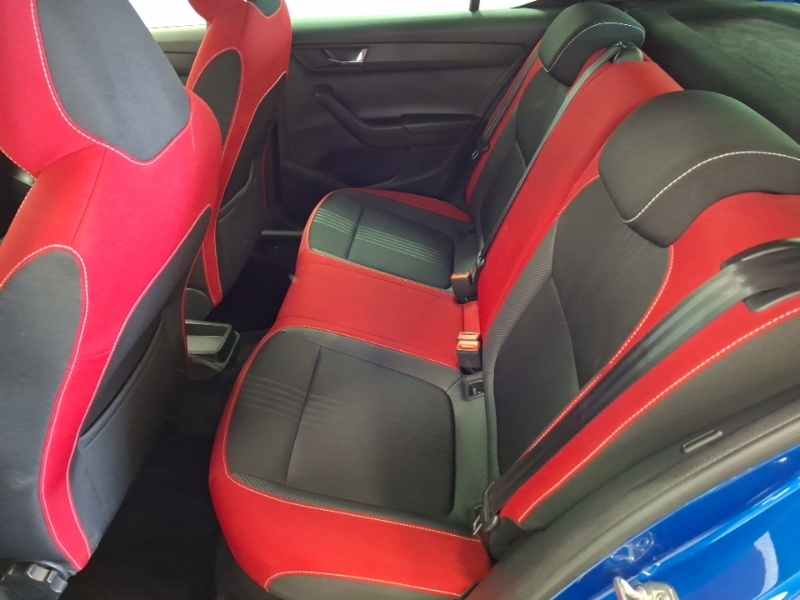 Skoda Fabia 1.0 Tsi Monte Carlo Blue #6