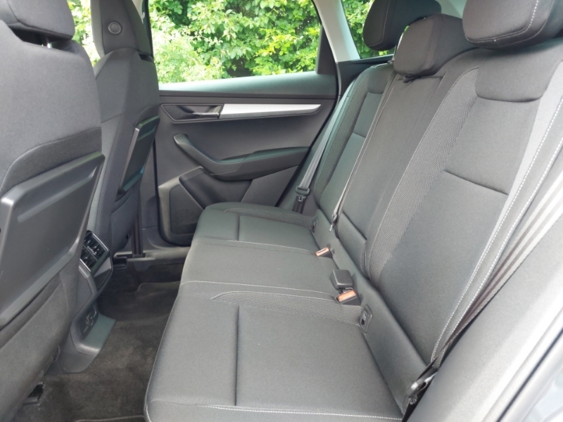 Skoda Karoq 1.5 Tsi Se Drive Dsg Grey #6