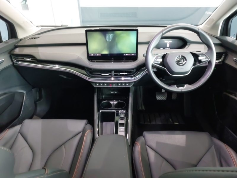 Skoda ENYAQ 210Kw 85 Edition 82Kwh Suite Black #3