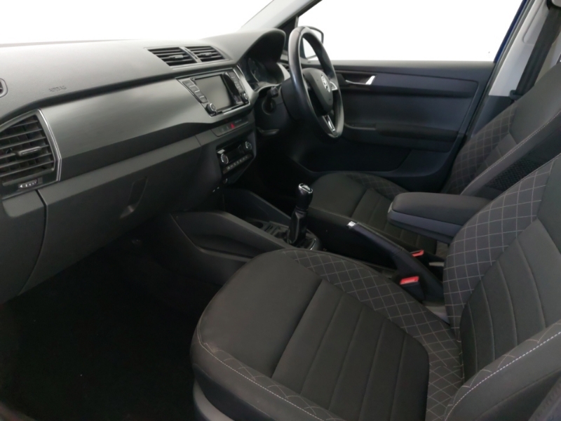 Skoda Fabia 1.0 Tsi Se L Blue #5