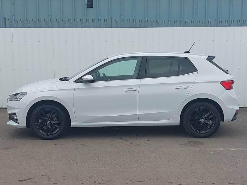 Skoda Fabia 1.0 Tsi 116 Se L Dsg White #4