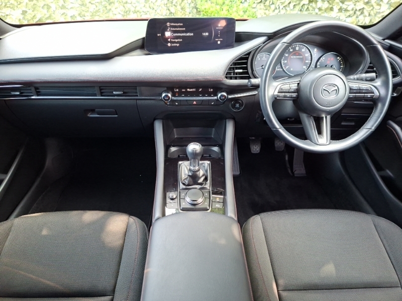 Mazda 3 2.0 E-skyactiv G Mhev Homura Red #3
