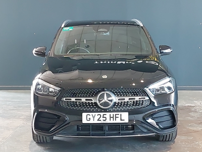 Mercedes-Benz GLA Class Gla 200 Rhd White #13