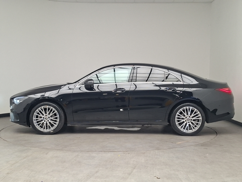 Mercedes-Benz CLA Class Cla 200 Sport Executive Tip Black #4