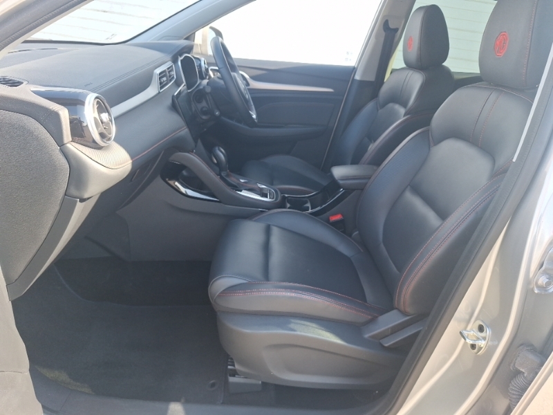MG ZS 1.0T Gdi Exclusive Dct Silver #5